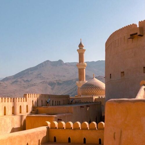 Cultureel Erfgoed van Oman: Exclusieve Dagtocht naar Nizwa, Al Hamra & Misfah